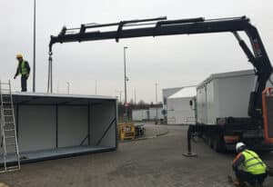 Kontener magazynowy do składowania beczek 200 litrów z olejami do maszyn