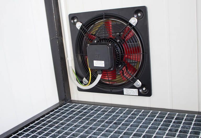 Zewnętrzny magazyn chemiczny do przechowywania substancji niebezpiecznych dla środowiska i łatwopalnych